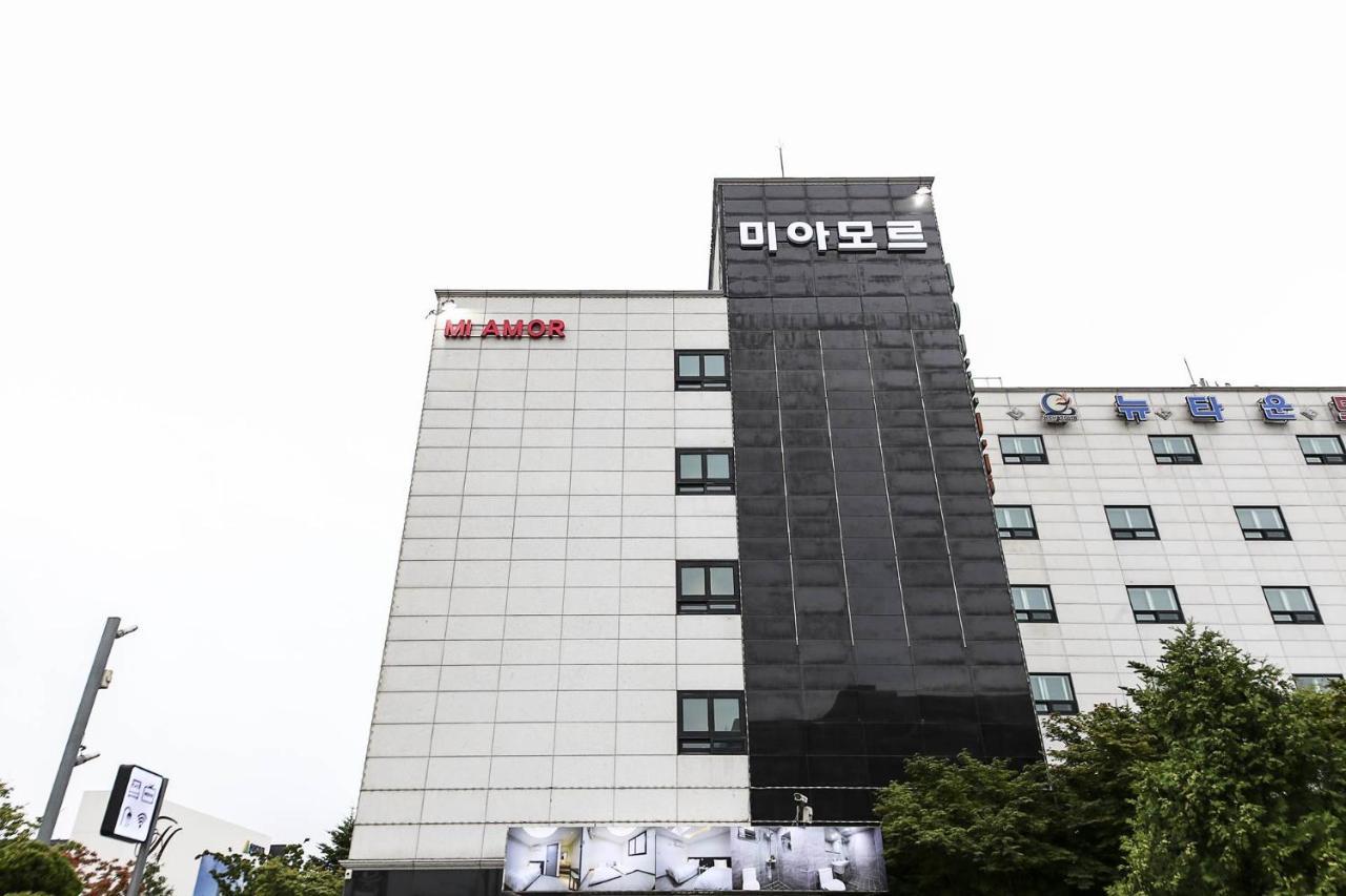Mi Amor Motel Sokcho Exterior photo